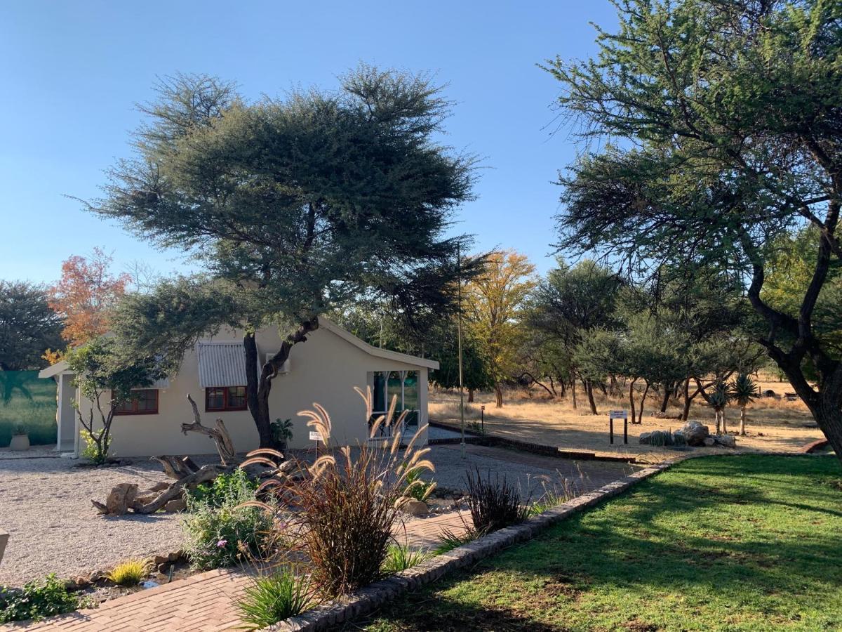 Otjibamba Lodge Otjiwarongo Exterior foto