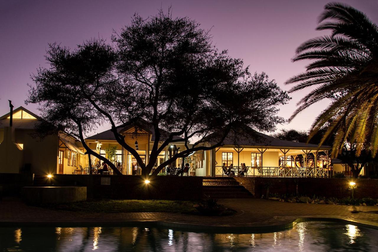 Otjibamba Lodge Otjiwarongo Exterior foto