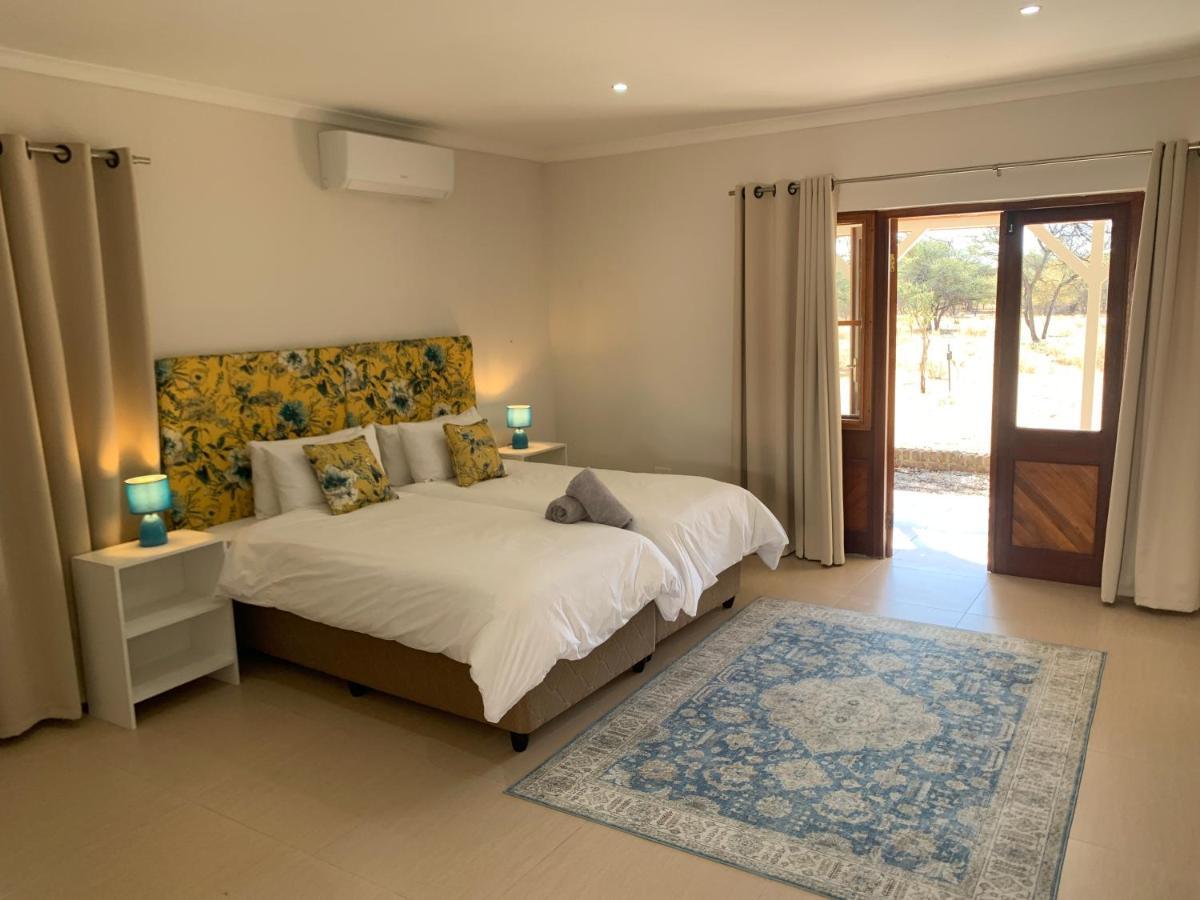 Otjibamba Lodge Otjiwarongo Exterior foto